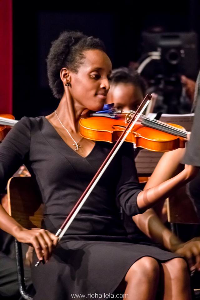 bernadette on the violin