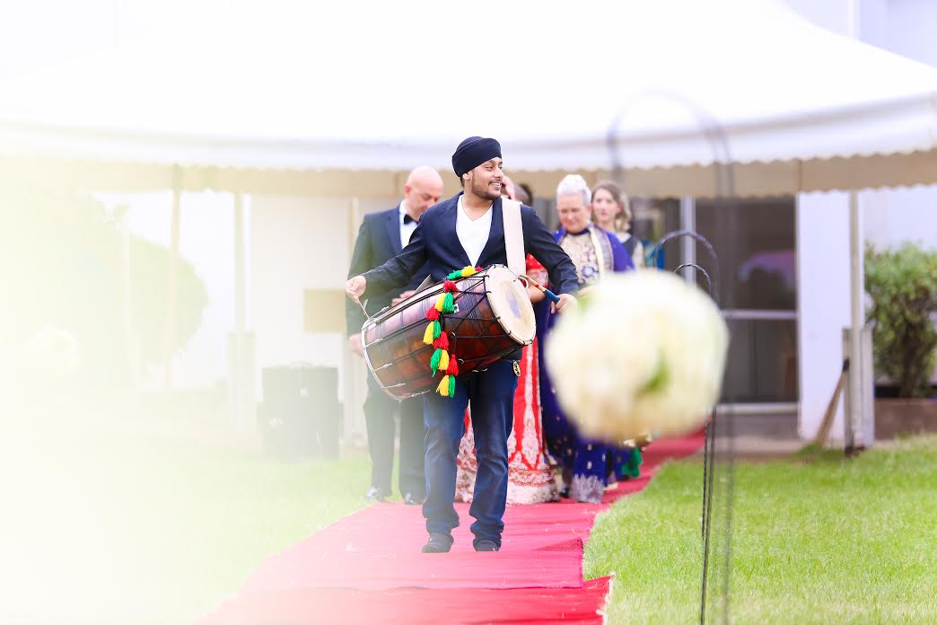 dhol-player